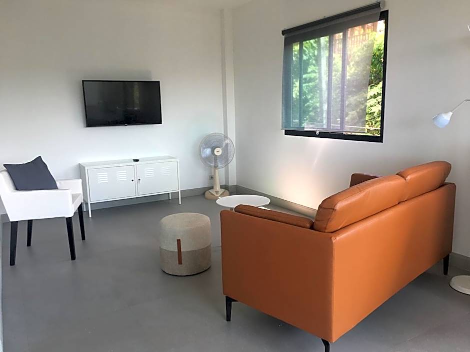 Baan Andaman Sea Surf