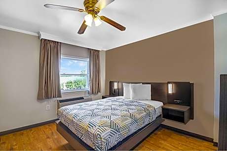 Deluxe Double Room - Smoking