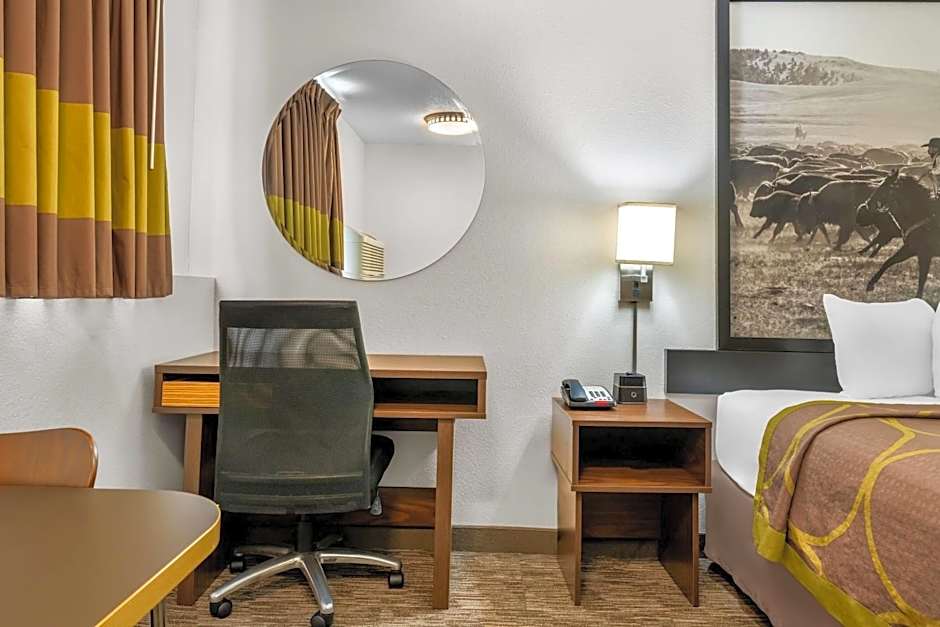 Super 8 by Wyndham Custer/Crazy Horse Area