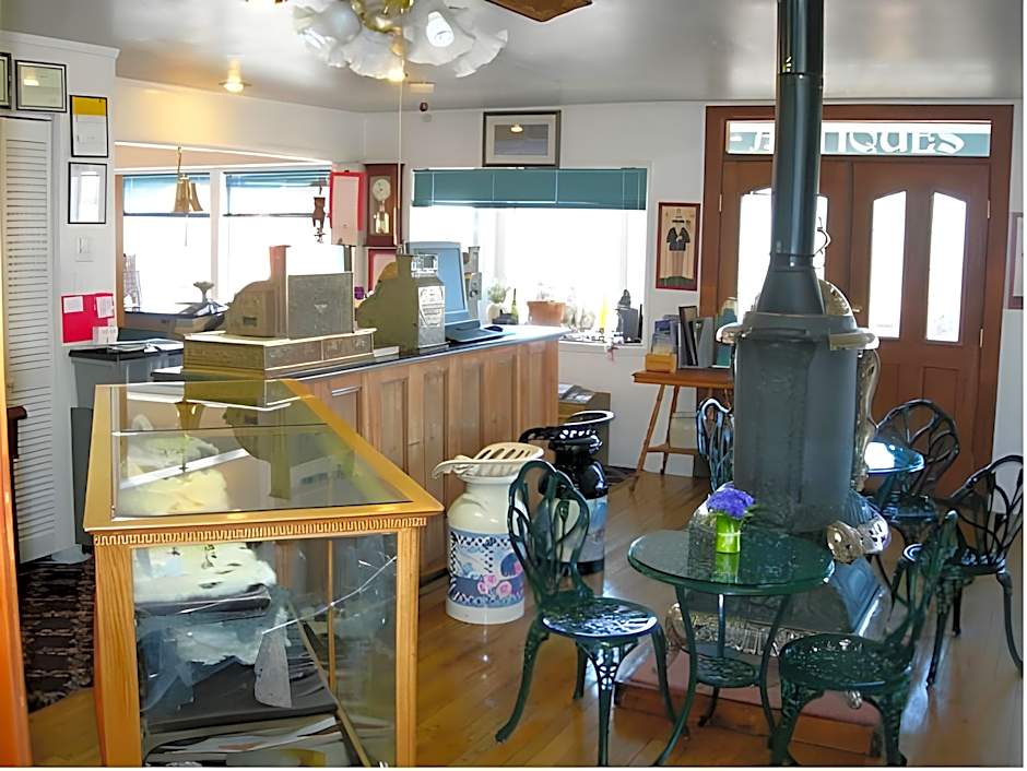 Walker River Lodge