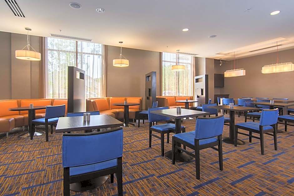Courtyard by Marriott Raleigh-Durham Airport/Brier Creek