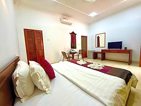 Double Room with Air Conditioning