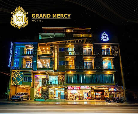 Grand Mercy Hotel