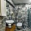 Bergama Hotel Old City