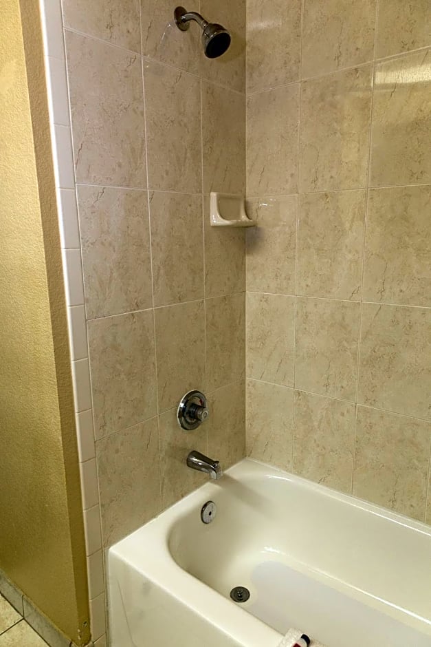 Super 8 by Wyndham Intercontinental Houston TX