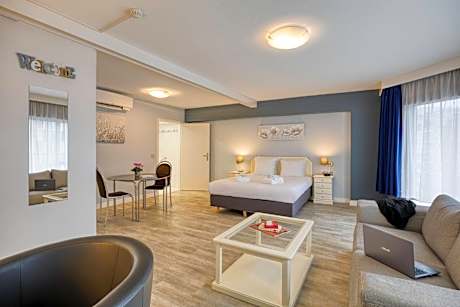 Business Room