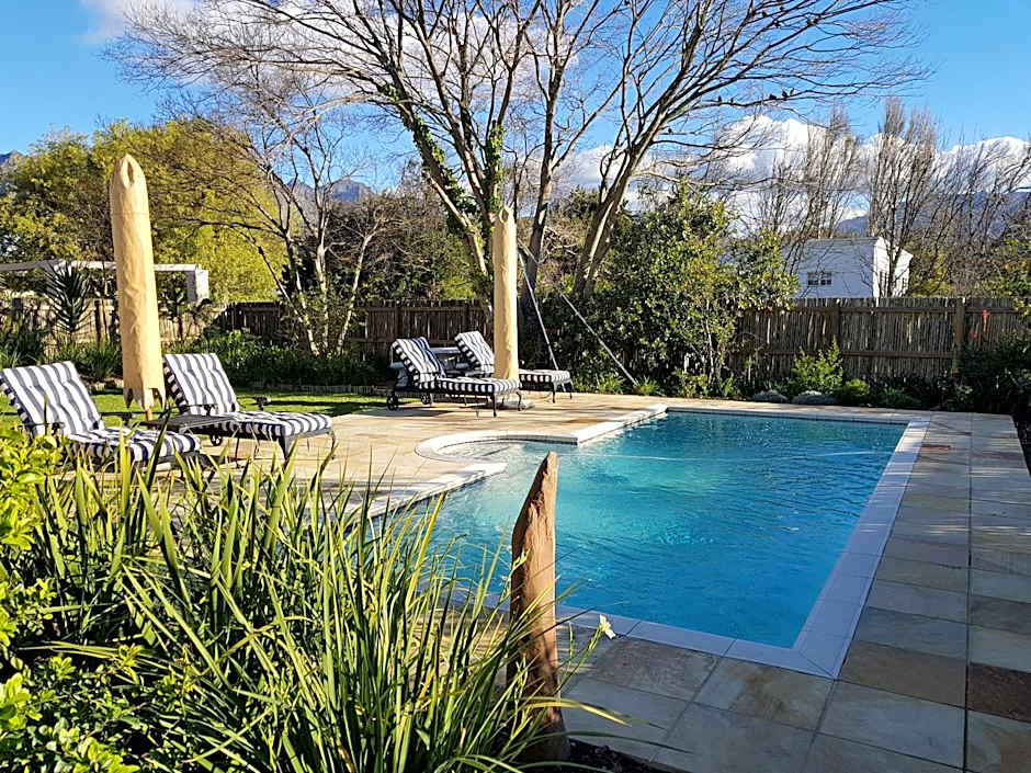 Maison Chablis Guest House