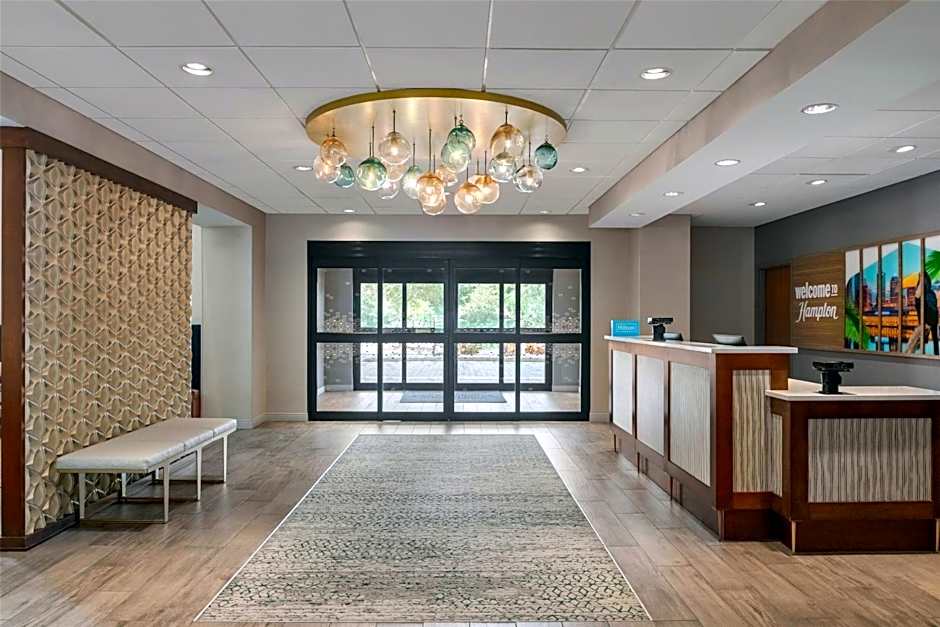 Hampton Inn - Suites by Hilton Tampa Busch Gardens Area