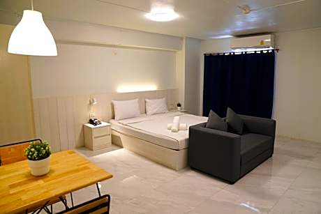 Double Room with Balcony (2 Adults + 1 Child)
