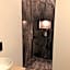 Botanique Suites AirBnB, Antwerp