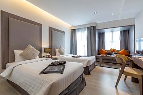 Deluxe Double or Twin Room