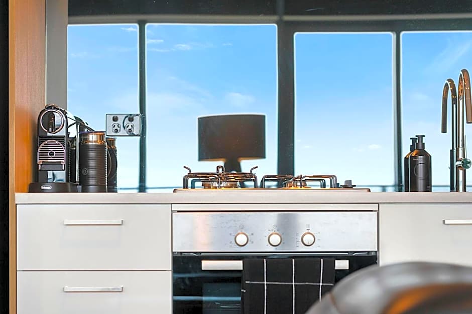 Frank & Franki @ West Franklin