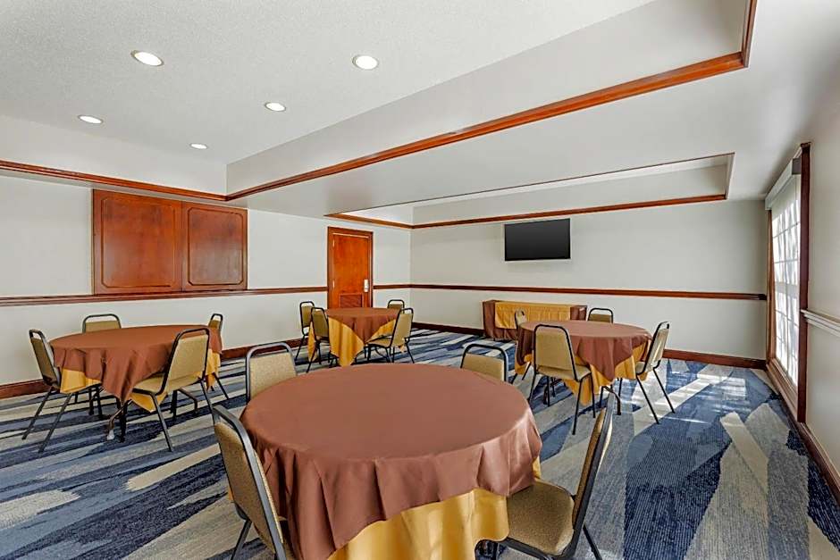 Comfort Suites Sumter near Shaw AFB