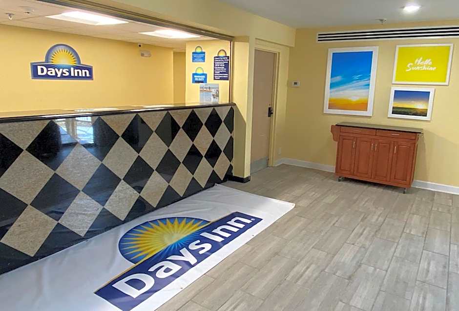 Days Inn by Wyndham Atlanta/Southlake/Morrow