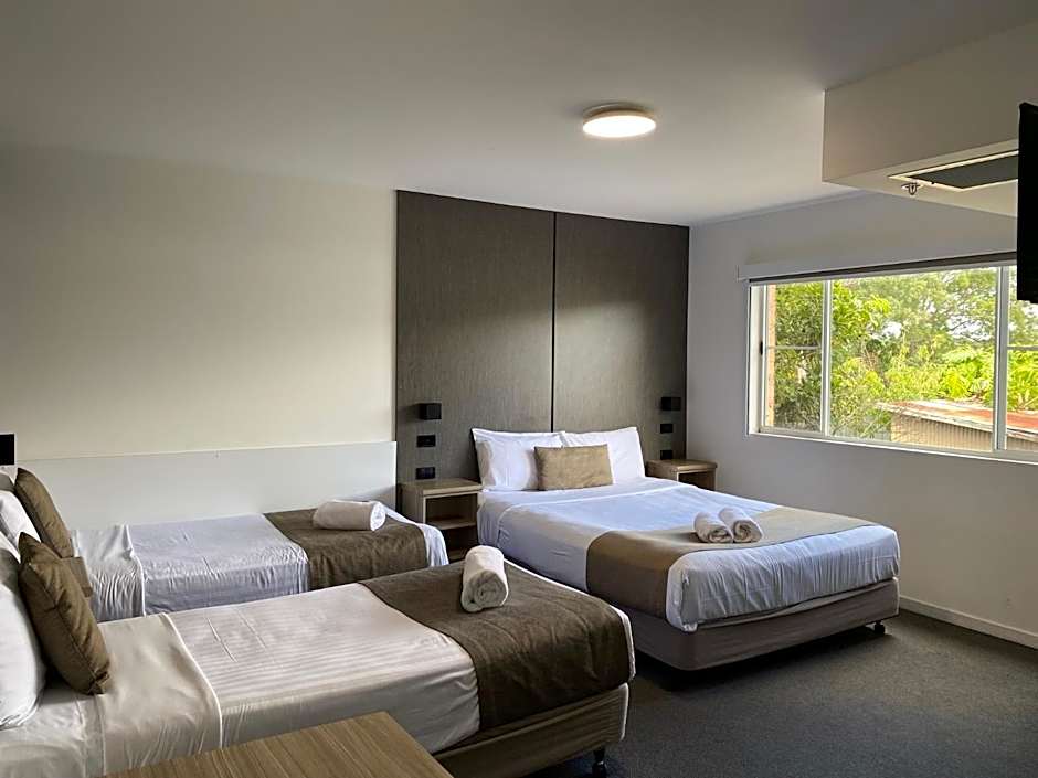 Huskisson Beach Motel