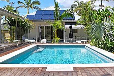 Byron Palms Guesthouse & Spa - Adults Only