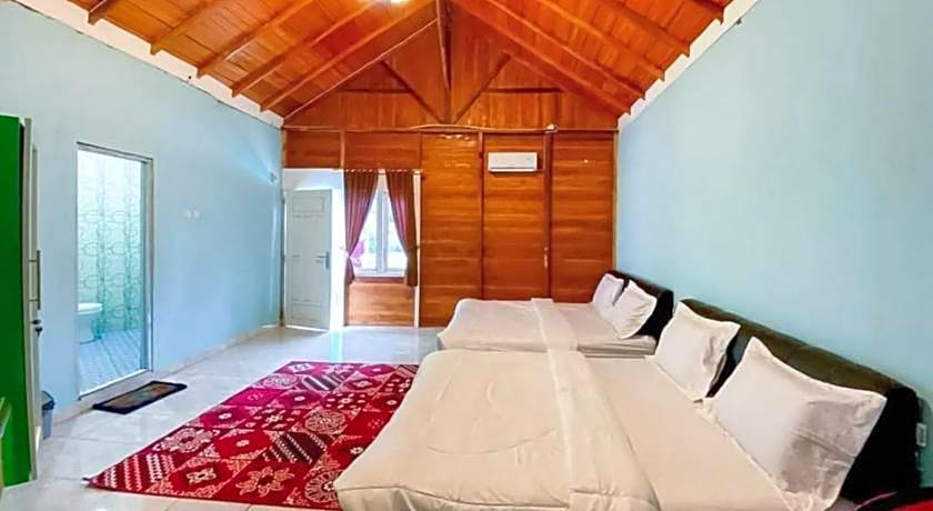 RedDoorz @ Villa Waterfun Favour Pagar Alam