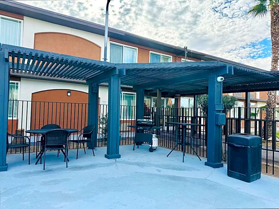 Ocotillo Inn