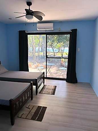 Twin Room with Sea View