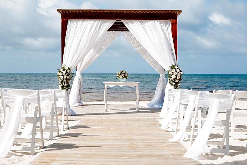 Tropical Princess Beach Resort & Spa All-Inclusive