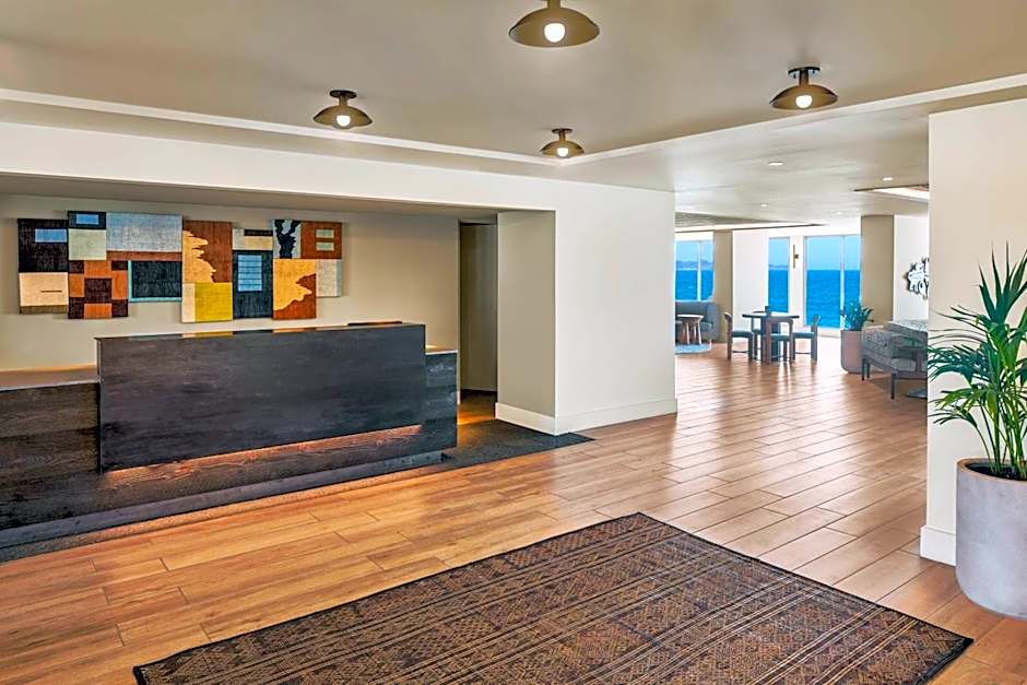 Monterey Beach Hotel, a Tribute Portfolio Hotel