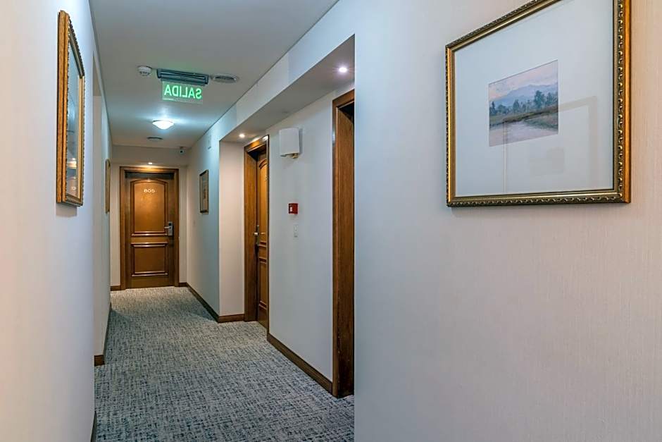 Hotel Intersur Recoleta