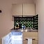 SUITE & APART