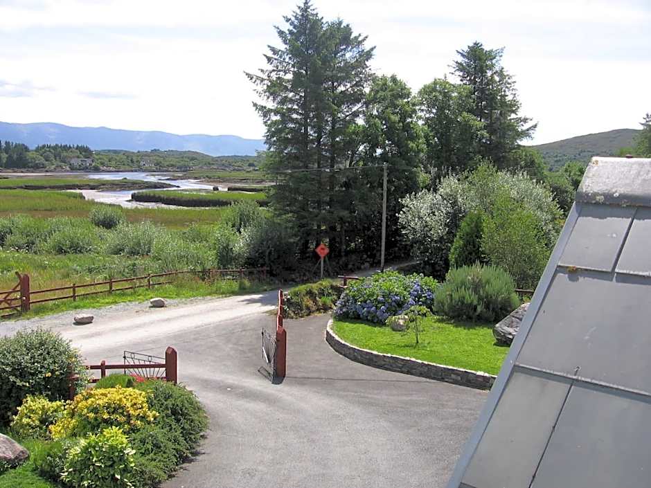 Sneem River Lodge Bed & Breakfast