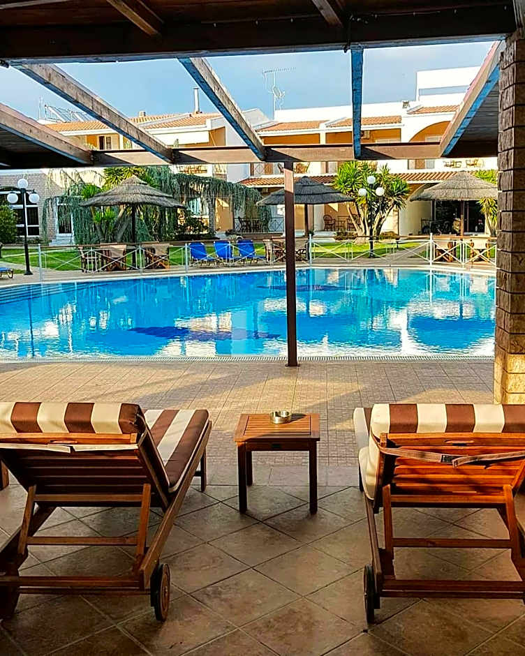 Hotel Kalamitsi Apartments