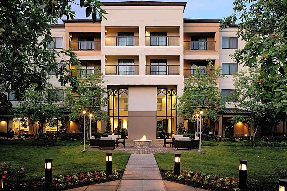 Courtyard by Marriott Springfield