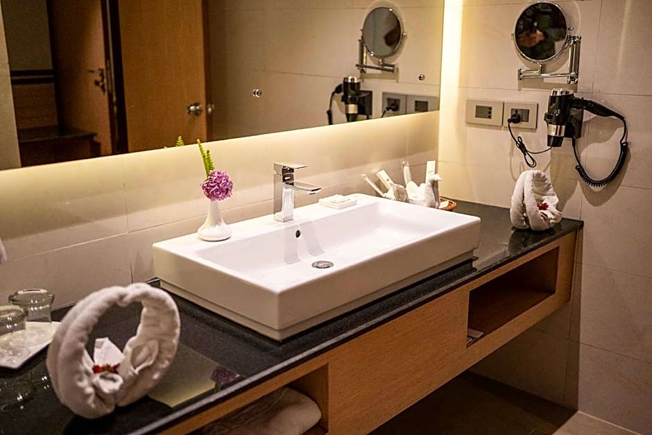 Hotel Pokhara Grande