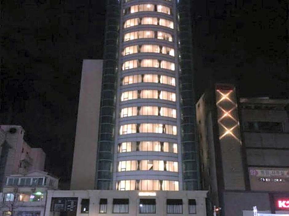 Gangneung Tourist Hotel