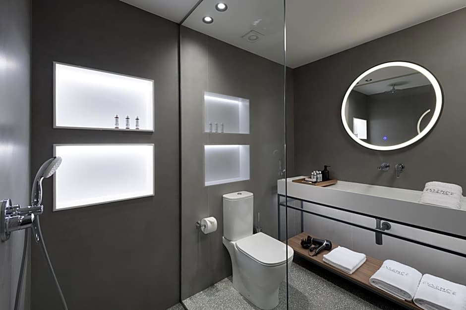 Essence Suites Downtown Suites - Adults Only