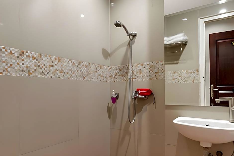 RedDoorz Syariah @ Soekarno Hatta Indah 2