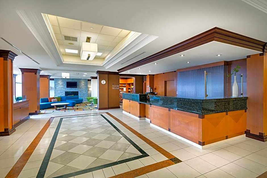 Fairfield Inn & Suites by Marriott Toronto Airport