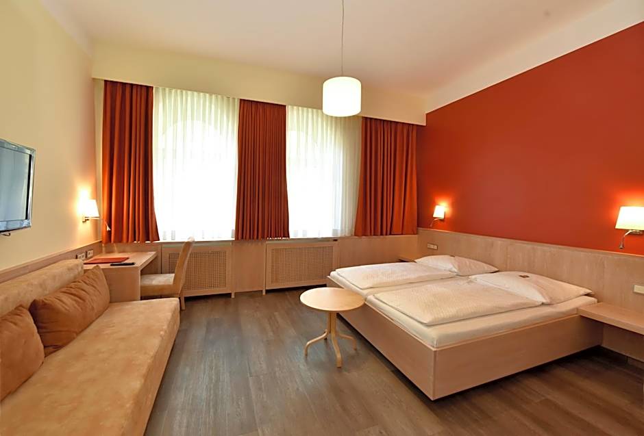 Hotel ADRIA Munchen