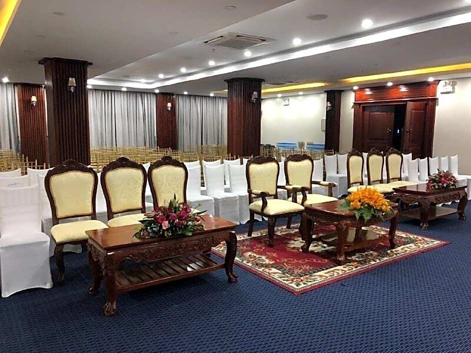 Kampong Thom Royal Hotel