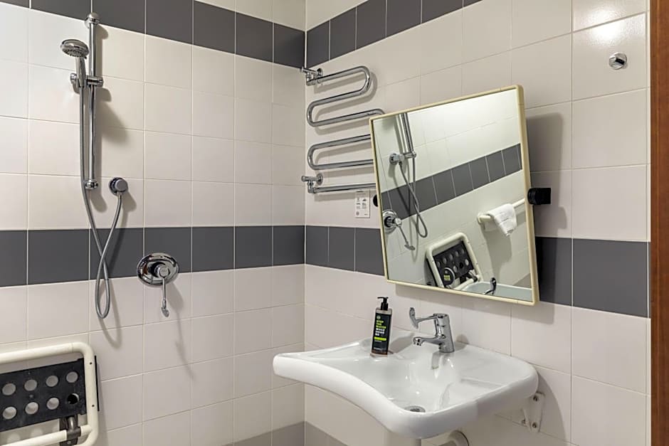 B&B HOTEL Cuneo Cristal