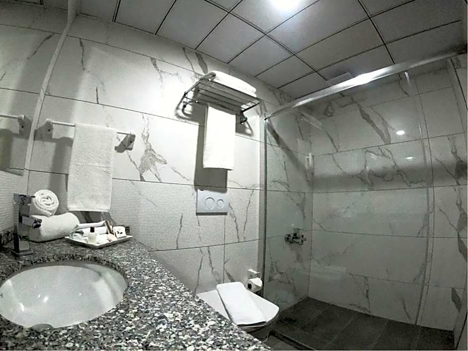 ASİWA HOTEL