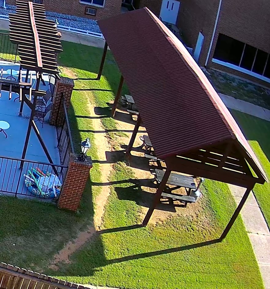 Americas Best Value Inn Phenix City