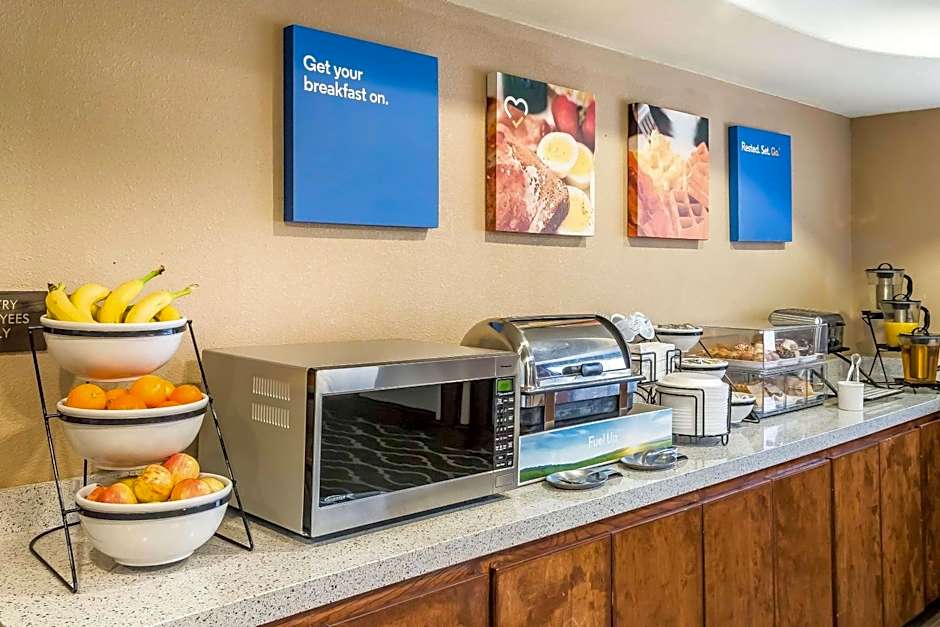 MainStay Suites Edinburg