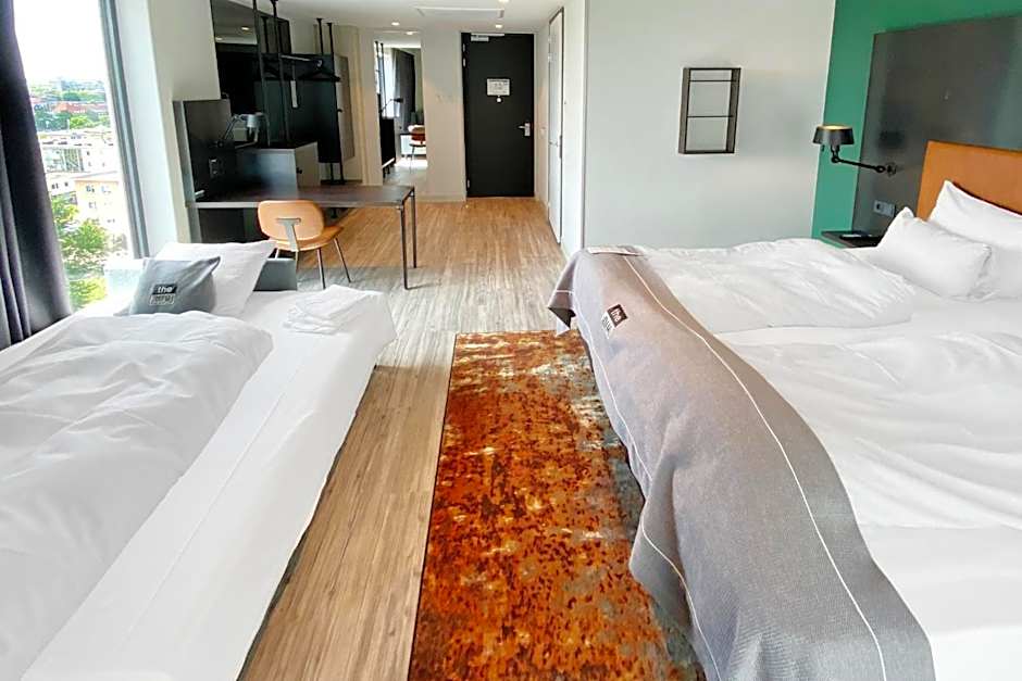 Holiday Inn - the niu, Fender Amsterdam By IHG