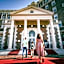The Historic Cavalier Hotel and Beach Club, Autograph Collection 