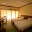 Golden Land Hotel