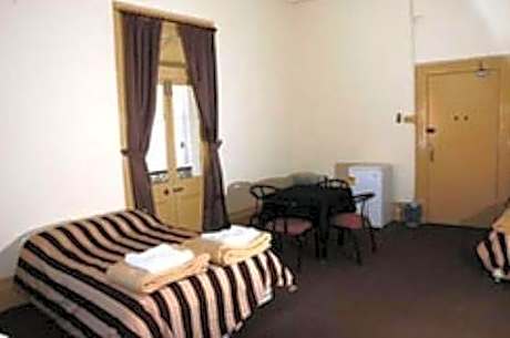 Single Room with Shared Bathroom