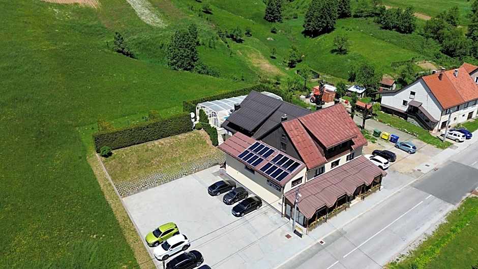 Pansion Bijela Ruža - a la carte