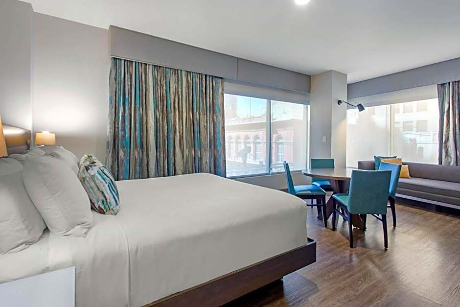 Cambria Hotel Philadelphia Downtown - City Center