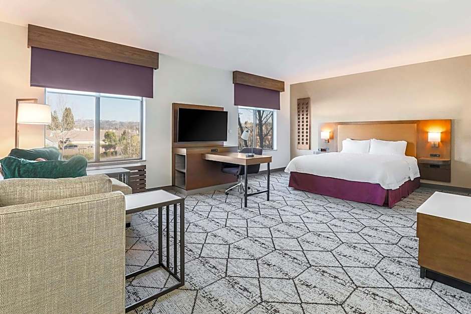 Hampton Inn By Hilton & Suites Windsor Sonoma Wine Country