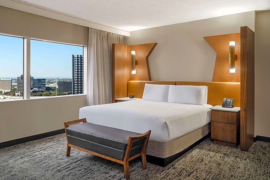 Hilton Dallas Lincoln Centre