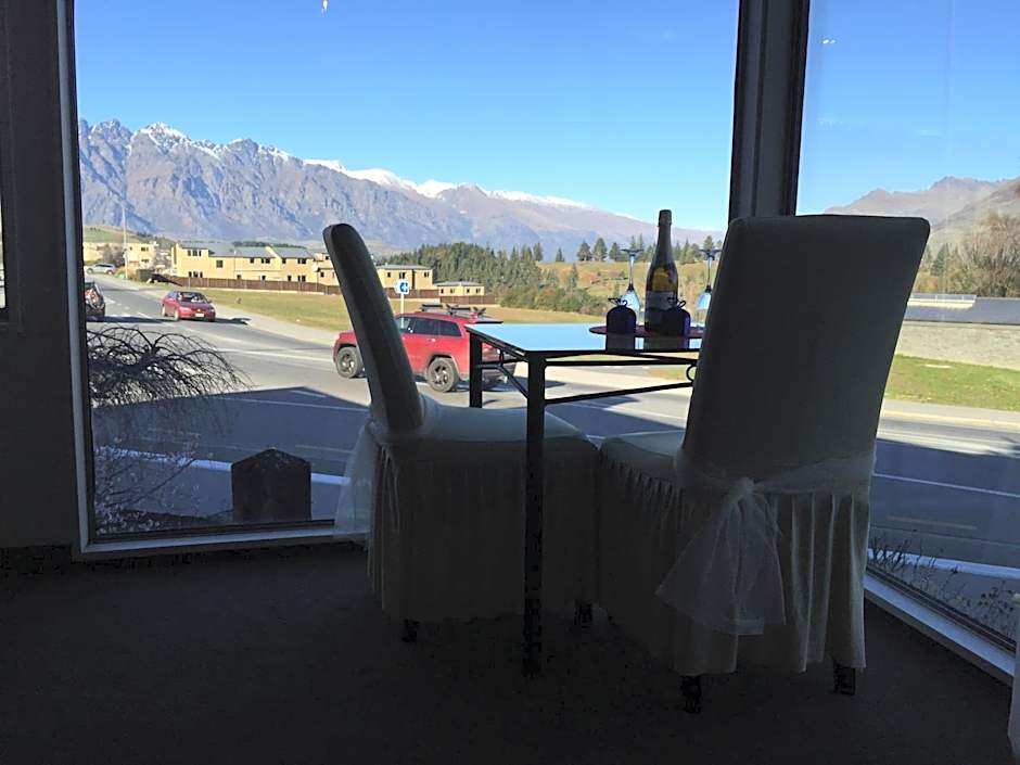 Hurley's of Queenstown